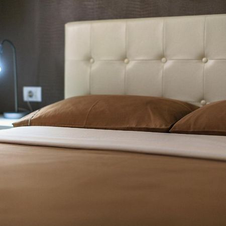 Апартаменты Zelen Lux Сутоморе Экстерьер фото